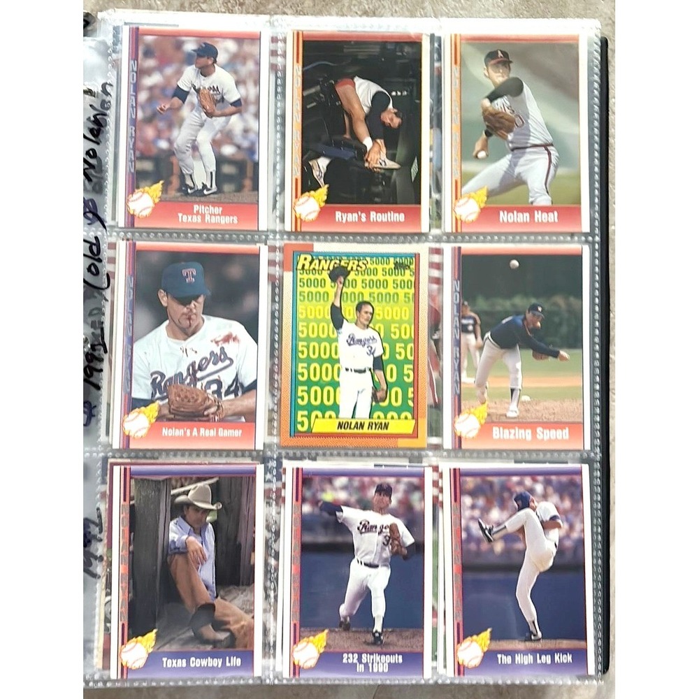 MIXED BINDER BASEBALL, FOOTBALL & BASKETBALL